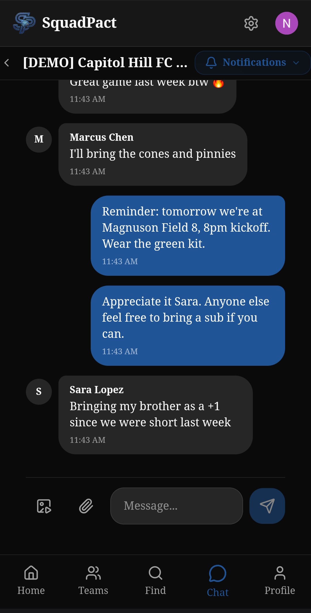 SquadPact built-in team chat